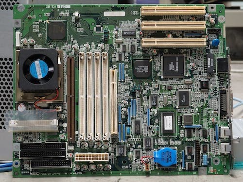 GIGABYTE B550 AORUS Pro